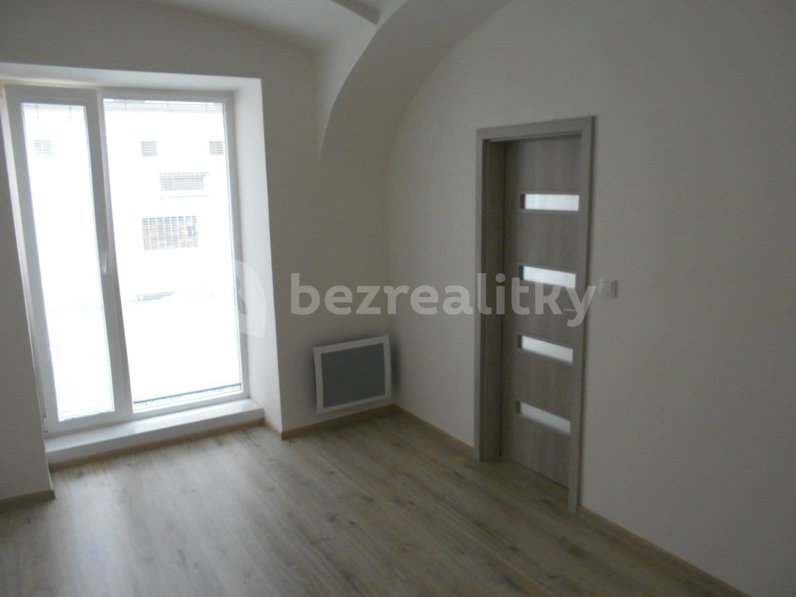 Prenájom bytu 2-izbový 57 m², Česká, Louny, Ústecký kraj Prenájom bytu 2-izbový 57 m², Česká, Louny, Ústecký kraj