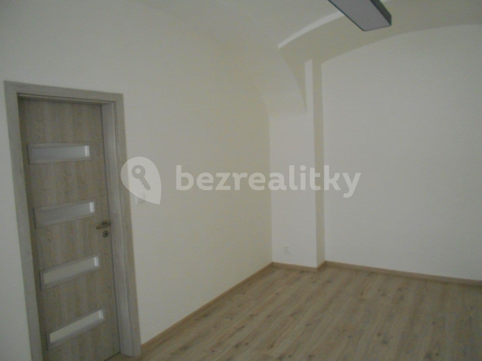 Prenájom bytu 2-izbový 57 m², Česká, Louny, Ústecký kraj Prenájom bytu 2-izbový 57 m², Česká, Louny, Ústecký kraj