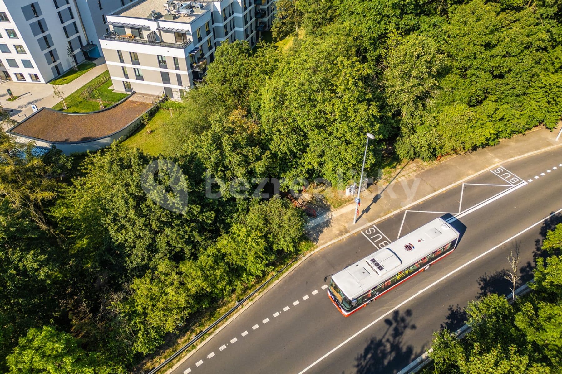 Prenájom bytu 1-izbový 43 m², Nurmiho, Praha, Praha Prenájom bytu 1-izbový 43 m², Nurmiho, Praha, Praha