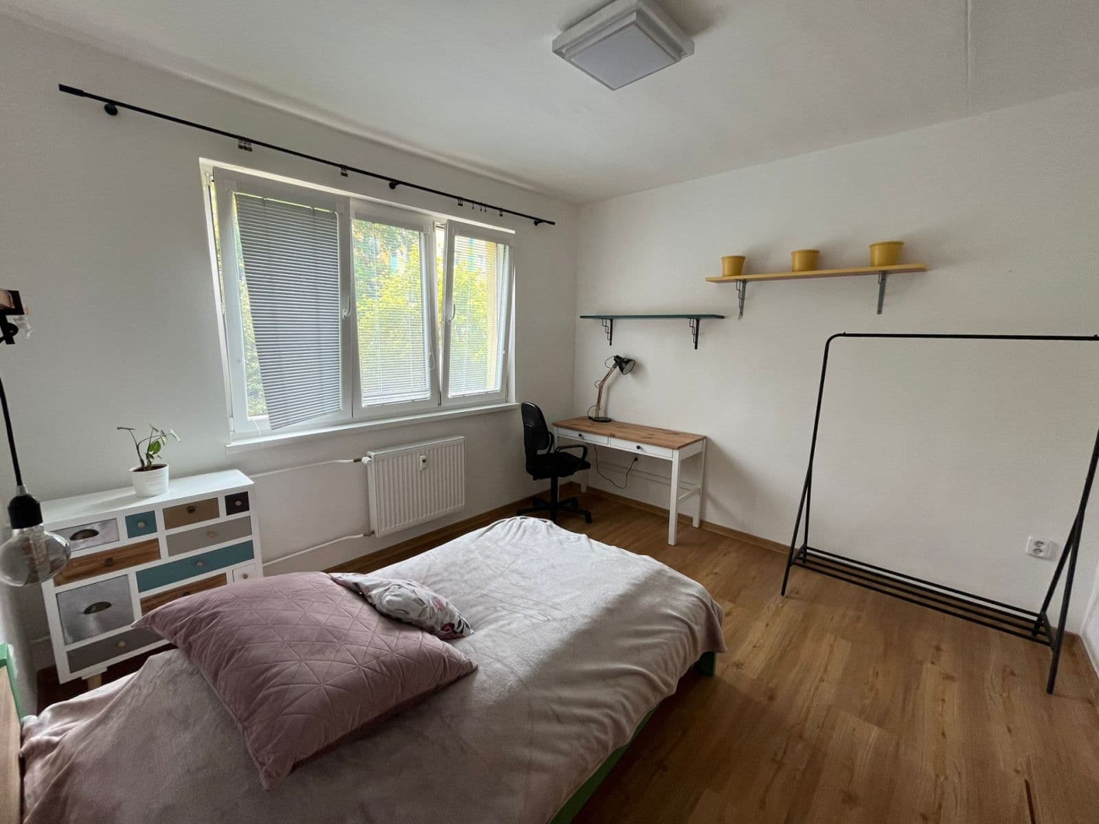 Prenájom bytu 3-izbový 70 m², Herálecká Ⅲ, Praha, Praha Prenájom bytu 3-izbový 70 m², Herálecká Ⅲ, Praha, Praha