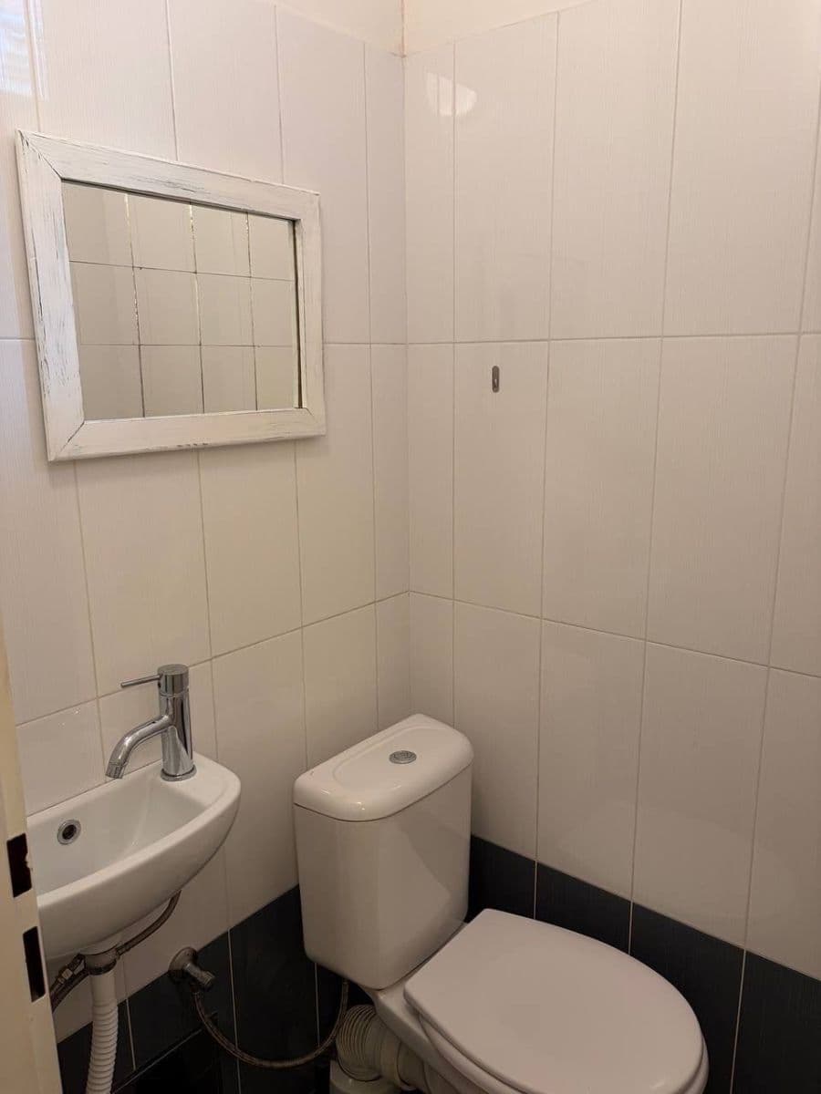 Prenájom bytu 1-izbový 41 m², Jeronýmova, Praha, Praha Prenájom bytu 1-izbový 41 m², Jeronýmova, Praha, Praha