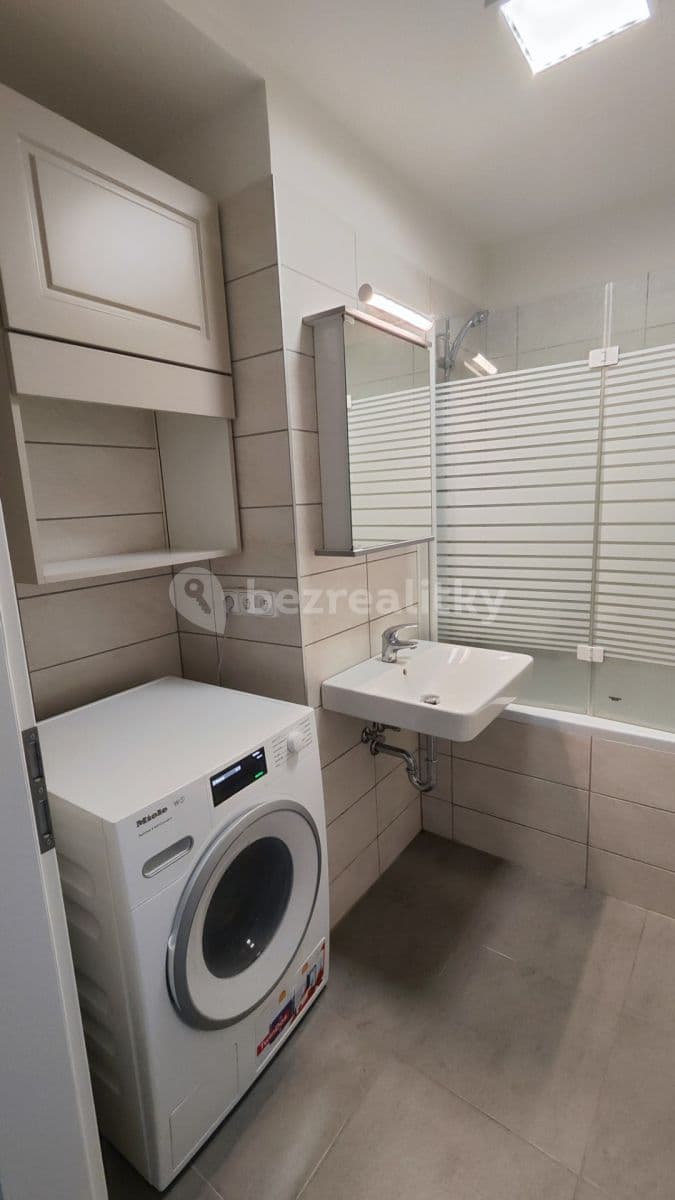 Prenájom bytu 2-izbový 44 m², V Závětří, Praha, Praha Prenájom bytu 2-izbový 44 m², V Závětří, Praha, Praha