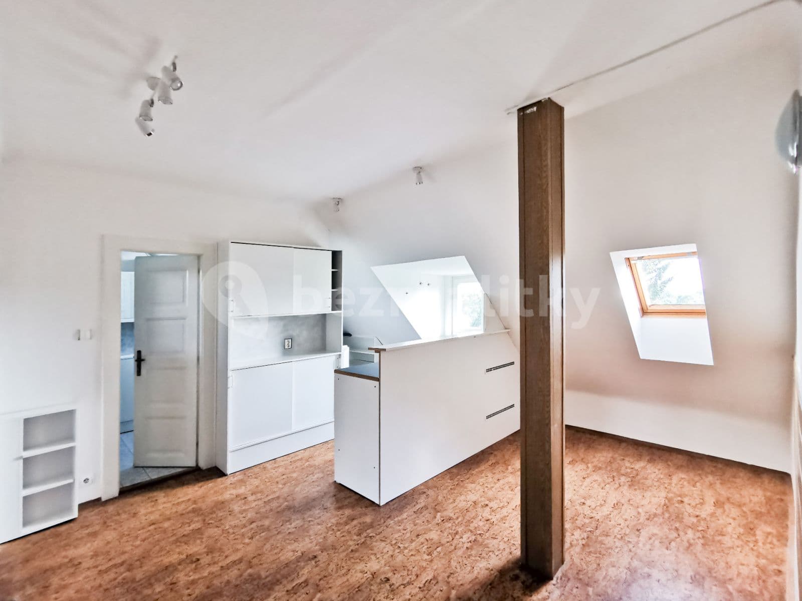 Prenájom bytu 2-izbový 86 m², Synkovská, Praha, Praha Prenájom bytu 2-izbový 86 m², Synkovská, Praha, Praha