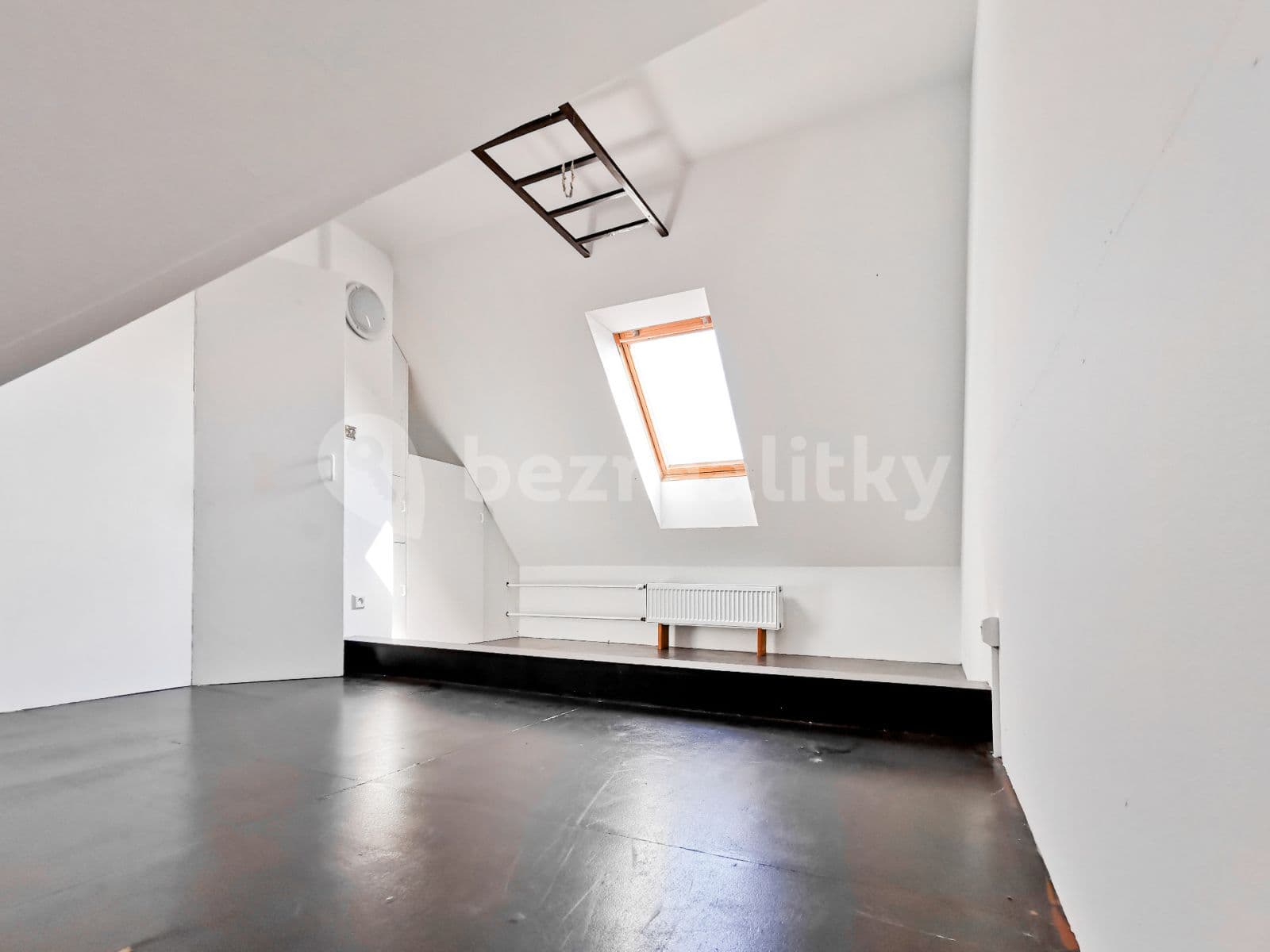 Prenájom bytu 2-izbový 86 m², Synkovská, Praha, Praha Prenájom bytu 2-izbový 86 m², Synkovská, Praha, Praha