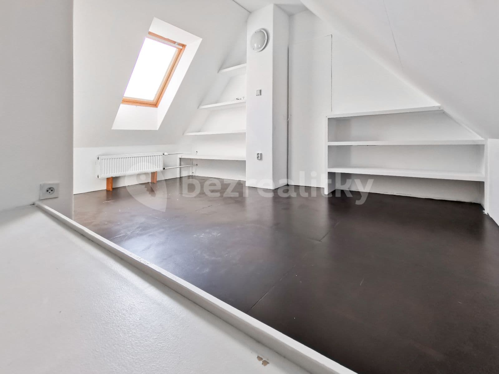Prenájom bytu 2-izbový 86 m², Synkovská, Praha, Praha Prenájom bytu 2-izbový 86 m², Synkovská, Praha, Praha
