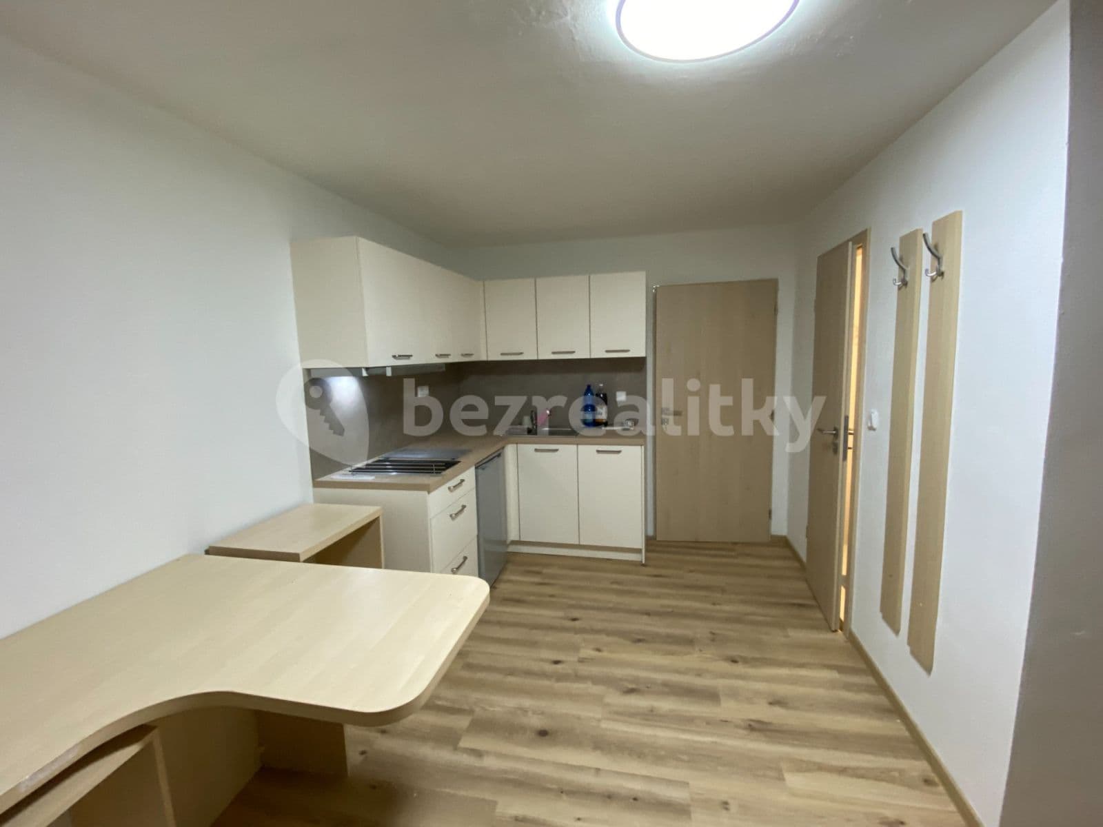 Prenájom bytu 1-izbový 22 m², Nárožní, Brno, Jihomoravský kraj Prenájom bytu 1-izbový 22 m², Nárožní, Brno, Jihomoravský kraj