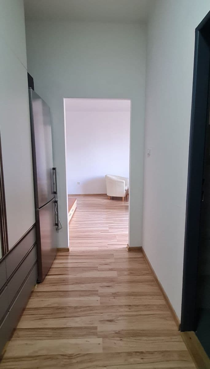 Prenájom bytu 2-izbový 44 m², Amálská, Kladno, Středočeský kraj Prenájom bytu 2-izbový 44 m², Amálská, Kladno, Středočeský kraj
