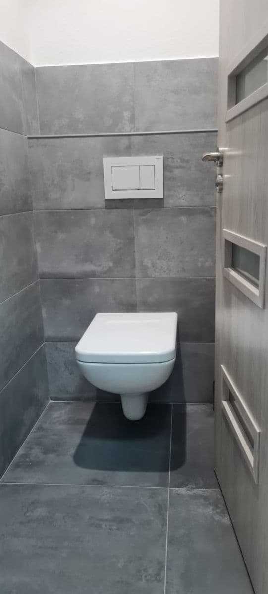 Prenájom bytu 2-izbový 44 m², Amálská, Kladno, Středočeský kraj Prenájom bytu 2-izbový 44 m², Amálská, Kladno, Středočeský kraj