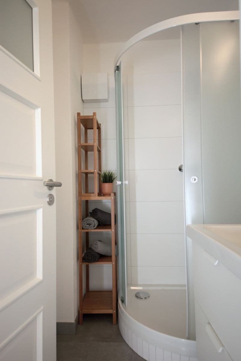 Prenájom bytu 270 m², Čistovická, Praha, Praha Prenájom bytu 270 m², Čistovická, Praha, Praha