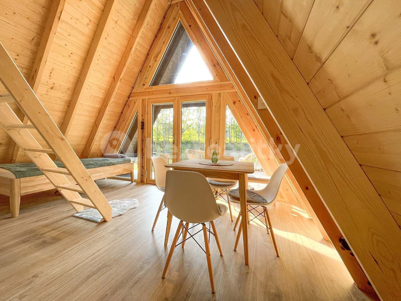 Prenájom rekreačného objektu, Dolní Bukovsko, Jihočeský kraj Prenájom rekreačného objektu, Dolní Bukovsko, Jihočeský kraj