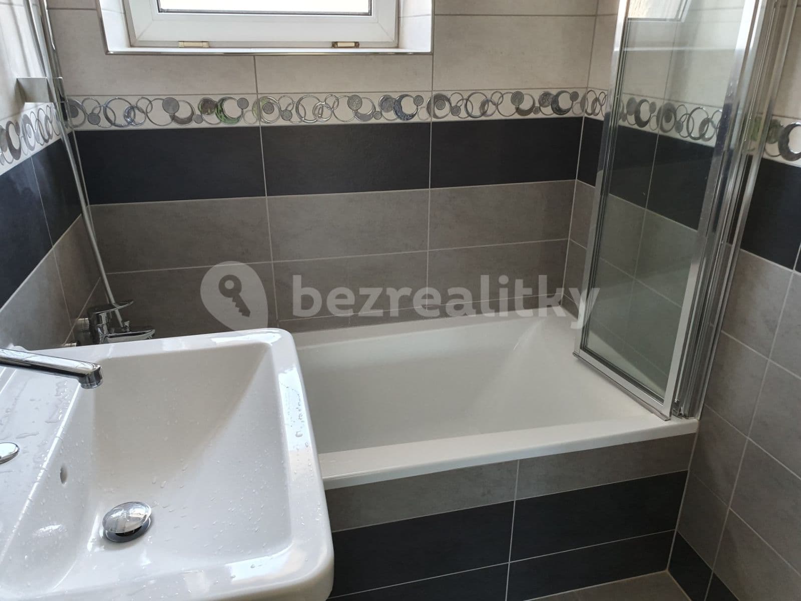 Prenájom bytu 2-izbový 50 m², Slámova, Brno, Jihomoravský kraj Prenájom bytu 2-izbový 50 m², Slámova, Brno, Jihomoravský kraj