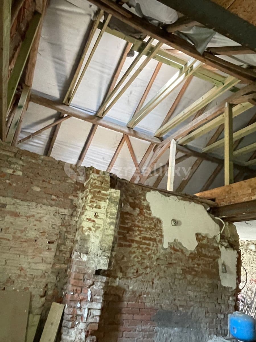 Predaj domu 160 m², pozemek 2.000 m², Podmyče, Jihomoravský kraj Predaj domu 160 m², pozemek 2.000 m², Podmyče, Jihomoravský kraj