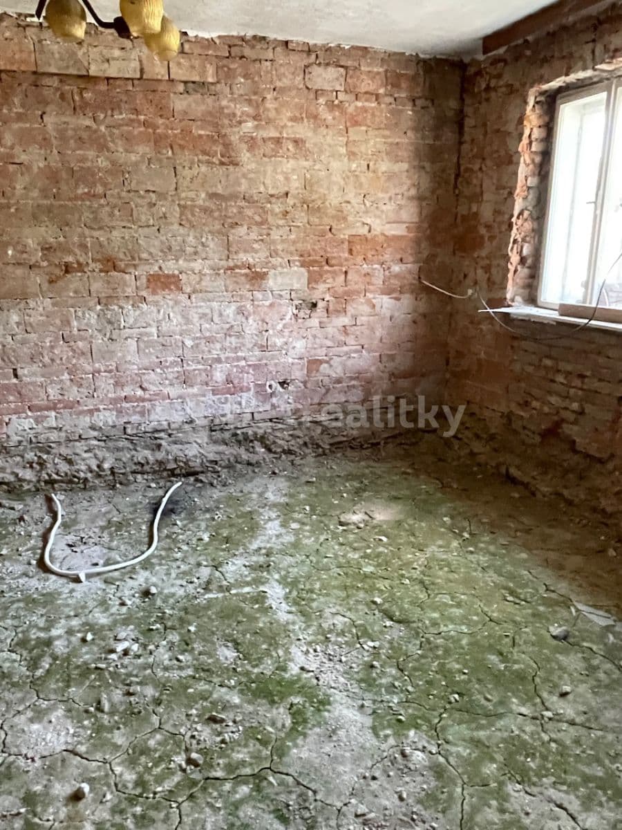 Predaj domu 160 m², pozemek 2.000 m², Podmyče, Jihomoravský kraj Predaj domu 160 m², pozemek 2.000 m², Podmyče, Jihomoravský kraj