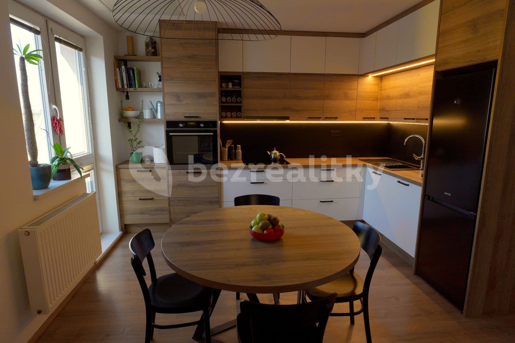 Prenájom bytu 3-izbový 72 m², Metelkova, Kuřim, Jihomoravský kraj Prenájom bytu 3-izbový 72 m², Metelkova, Kuřim, Jihomoravský kraj