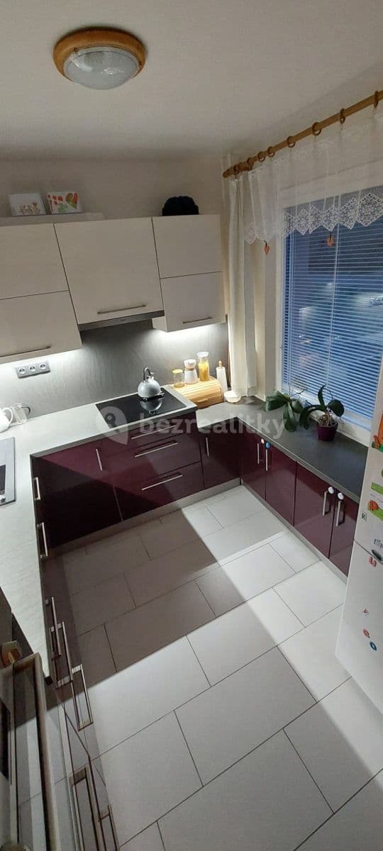Prenájom bytu 3-izbový 73 m², Písečná, Praha, Praha Prenájom bytu 3-izbový 73 m², Písečná, Praha, Praha