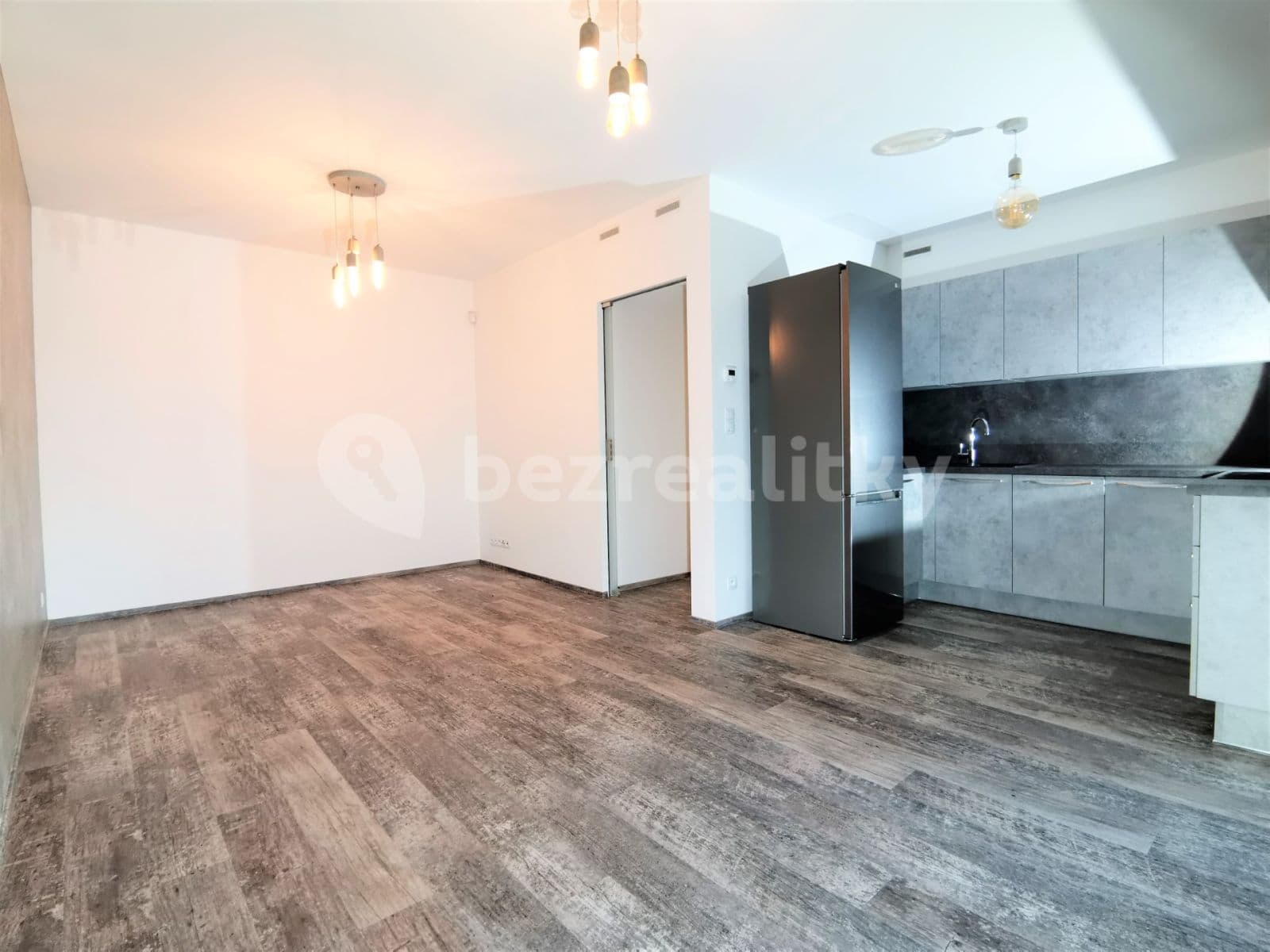Prenájom bytu 2-izbový 56 m², Kurta Konráda, Praha, Praha Prenájom bytu 2-izbový 56 m², Kurta Konráda, Praha, Praha