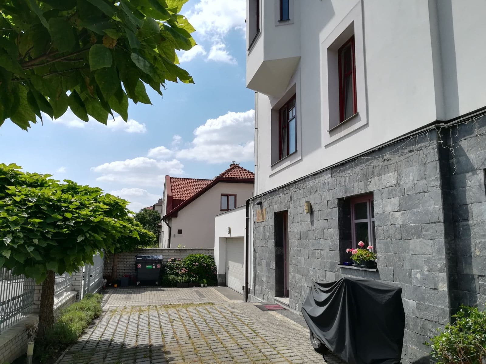 Prenájom bytu 300 m², Révová, Praha, Praha Prenájom bytu 300 m², Révová, Praha, Praha