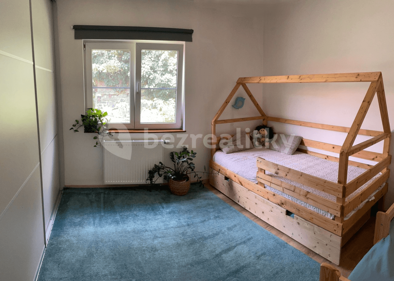 Prenájom bytu 4-izbový 82 m², Záběhlická, Praha, Praha Prenájom bytu 4-izbový 82 m², Záběhlická, Praha, Praha