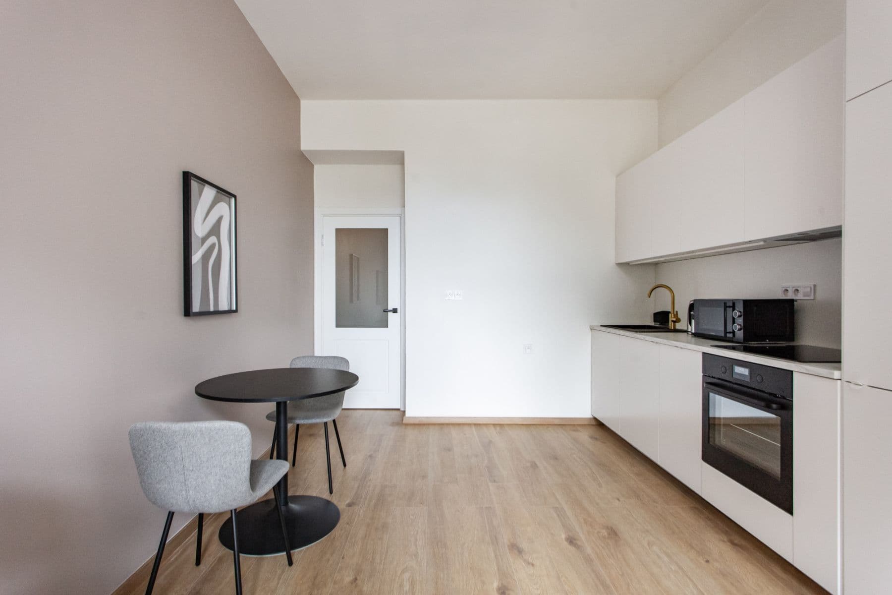 Prenájom bytu 58 m², Rostovská, Praha, Praha Prenájom bytu 58 m², Rostovská, Praha, Praha