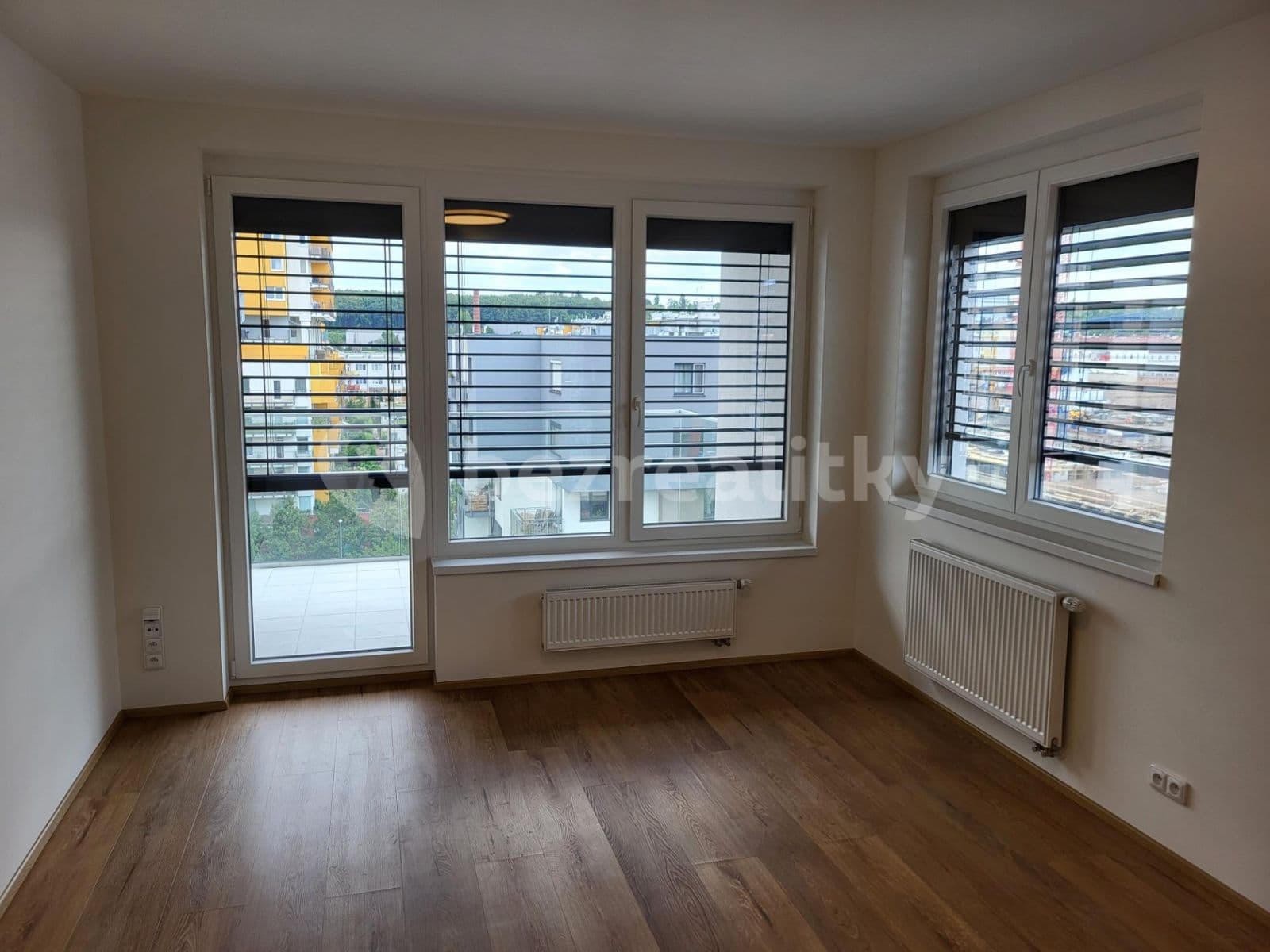 Prenájom bytu 2-izbový 54 m², Pod Harfou, Praha, Praha Prenájom bytu 2-izbový 54 m², Pod Harfou, Praha, Praha