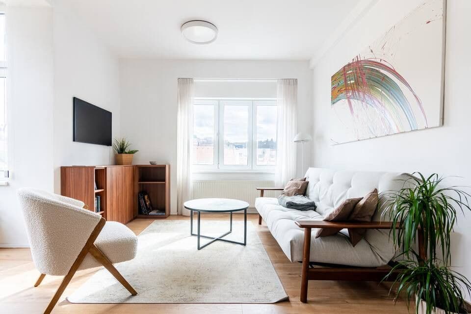 Prenájom bytu 65 m², Holečkova, Praha, Praha Prenájom bytu 65 m², Holečkova, Praha, Praha