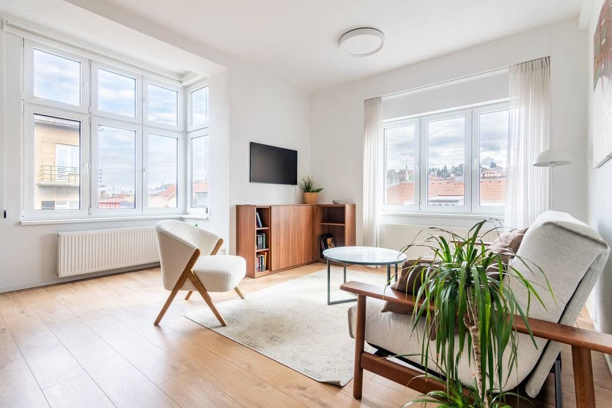 Prenájom bytu 65 m², Holečkova, Praha, Praha Prenájom bytu 65 m², Holečkova, Praha, Praha