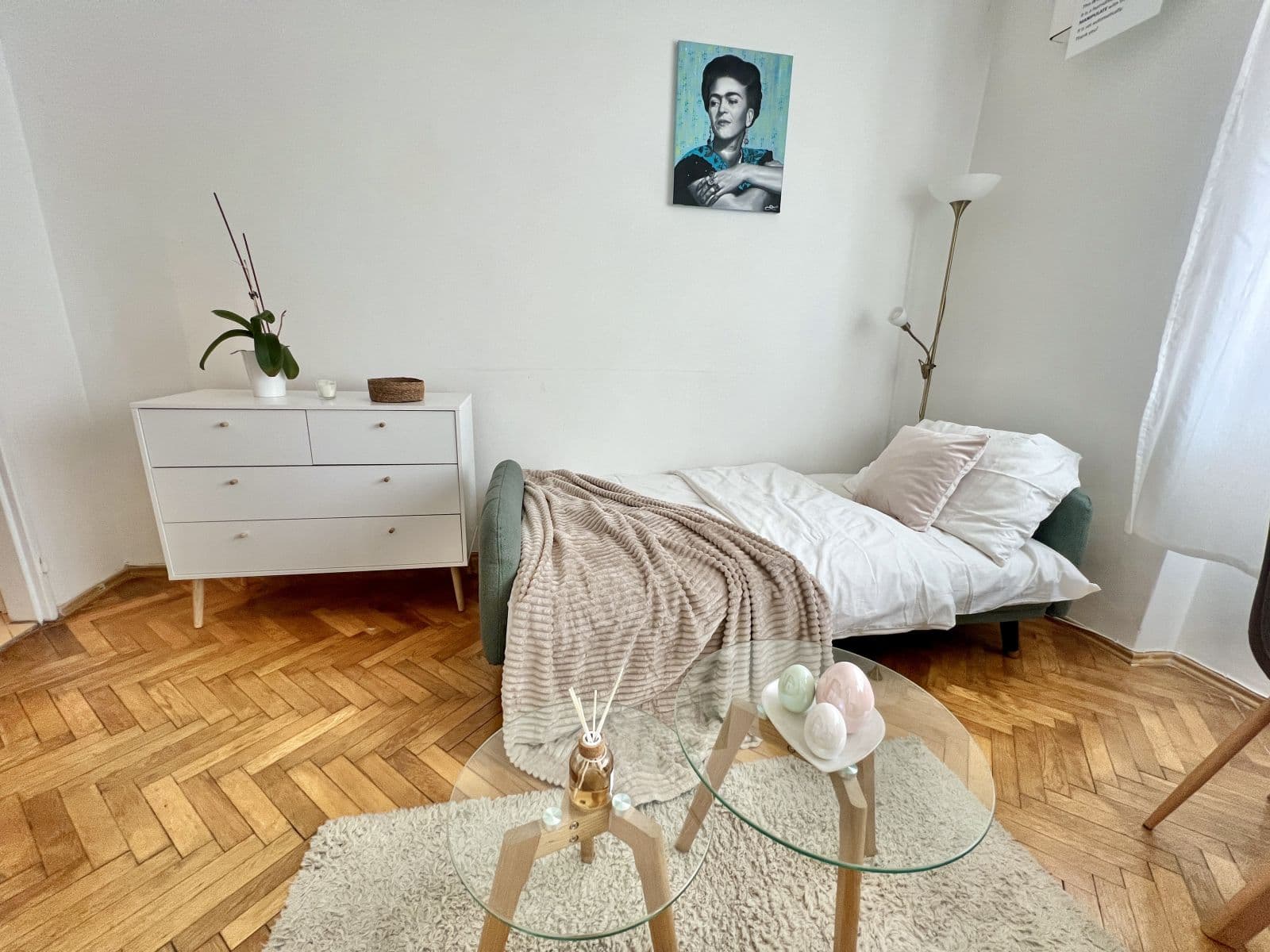 Prenájom bytu 25 m², Na Bitevní Pláni, Praha, Praha Prenájom bytu 25 m², Na Bitevní Pláni, Praha, Praha