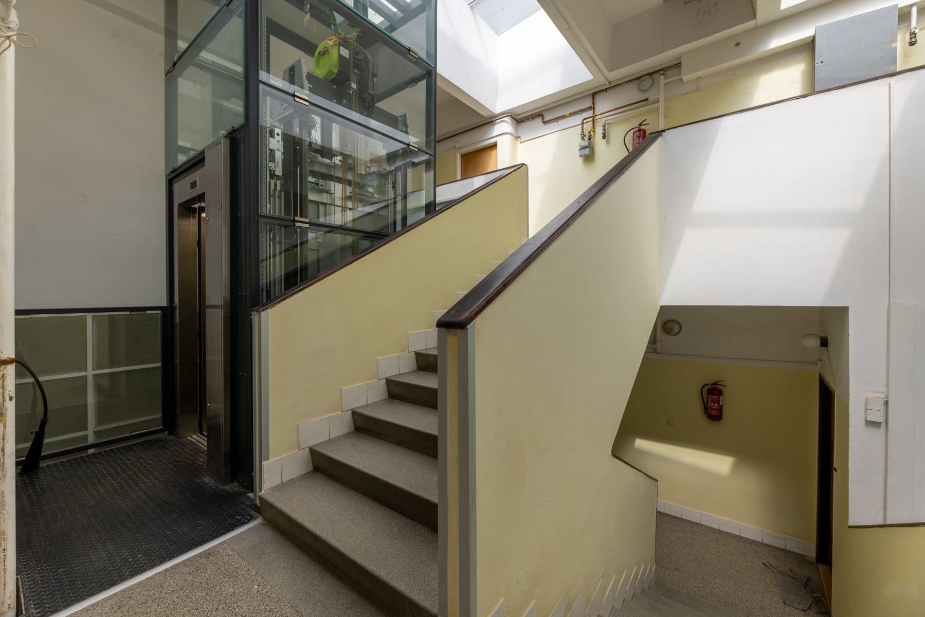 Prenájom bytu 25 m², Na Bitevní Pláni, Praha, Praha Prenájom bytu 25 m², Na Bitevní Pláni, Praha, Praha
