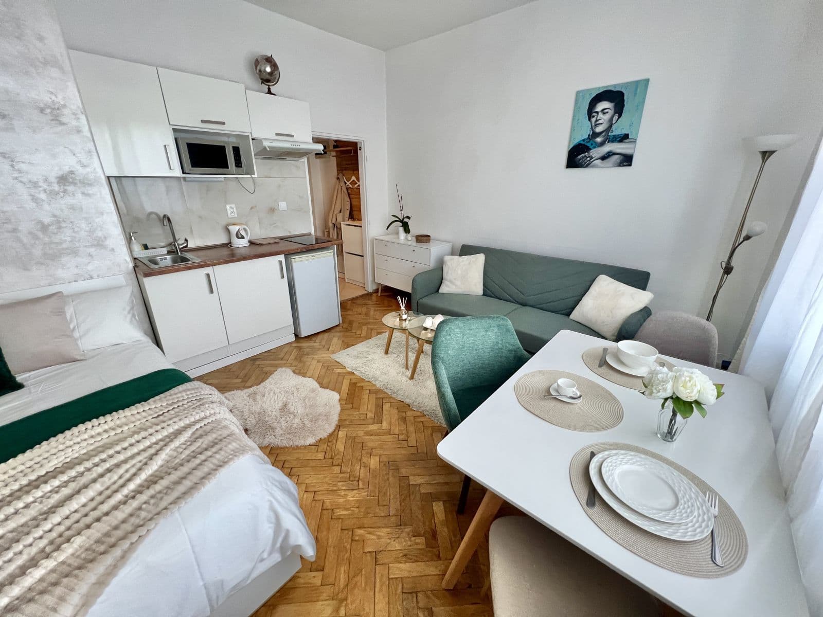 Prenájom bytu 25 m², Na Bitevní Pláni, Praha, Praha Prenájom bytu 25 m², Na Bitevní Pláni, Praha, Praha