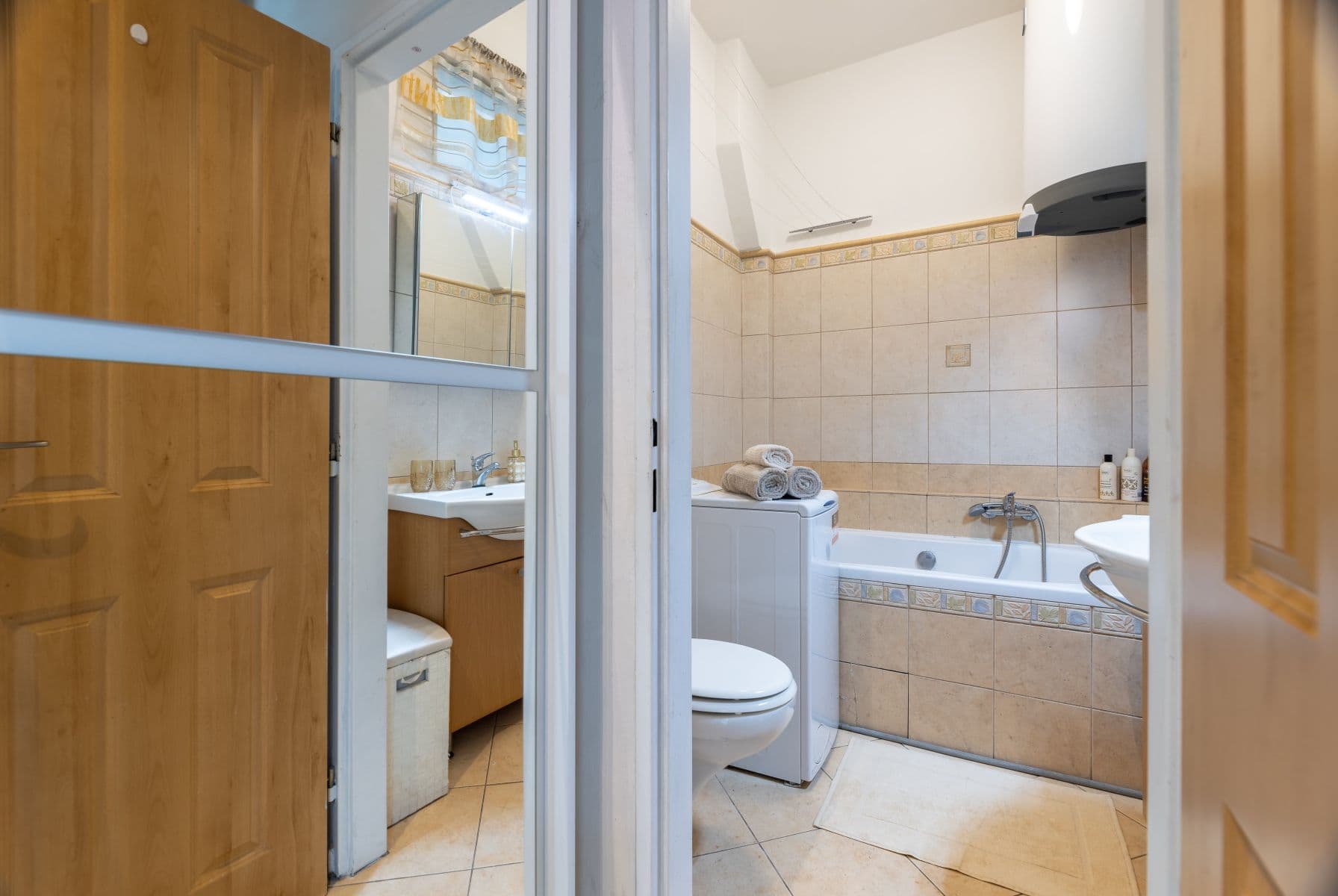 Prenájom bytu 25 m², Na Bitevní Pláni, Praha, Praha Prenájom bytu 25 m², Na Bitevní Pláni, Praha, Praha