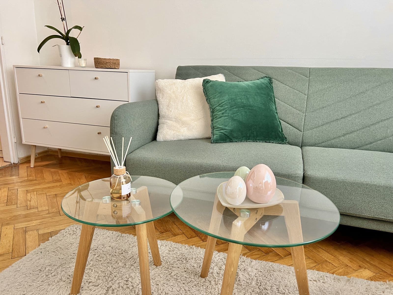 Prenájom bytu 25 m², Na Bitevní Pláni, Praha, Praha Prenájom bytu 25 m², Na Bitevní Pláni, Praha, Praha