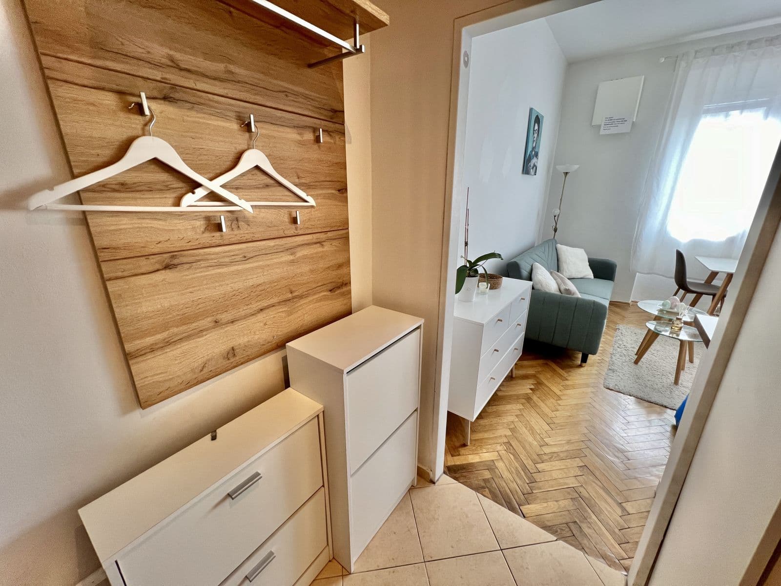 Prenájom bytu 25 m², Na Bitevní Pláni, Praha, Praha Prenájom bytu 25 m², Na Bitevní Pláni, Praha, Praha