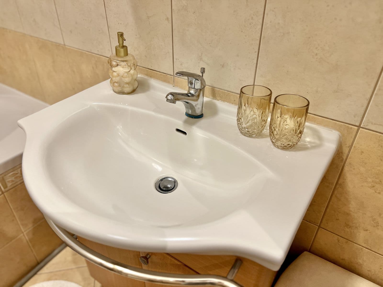 Prenájom bytu 25 m², Na Bitevní Pláni, Praha, Praha Prenájom bytu 25 m², Na Bitevní Pláni, Praha, Praha