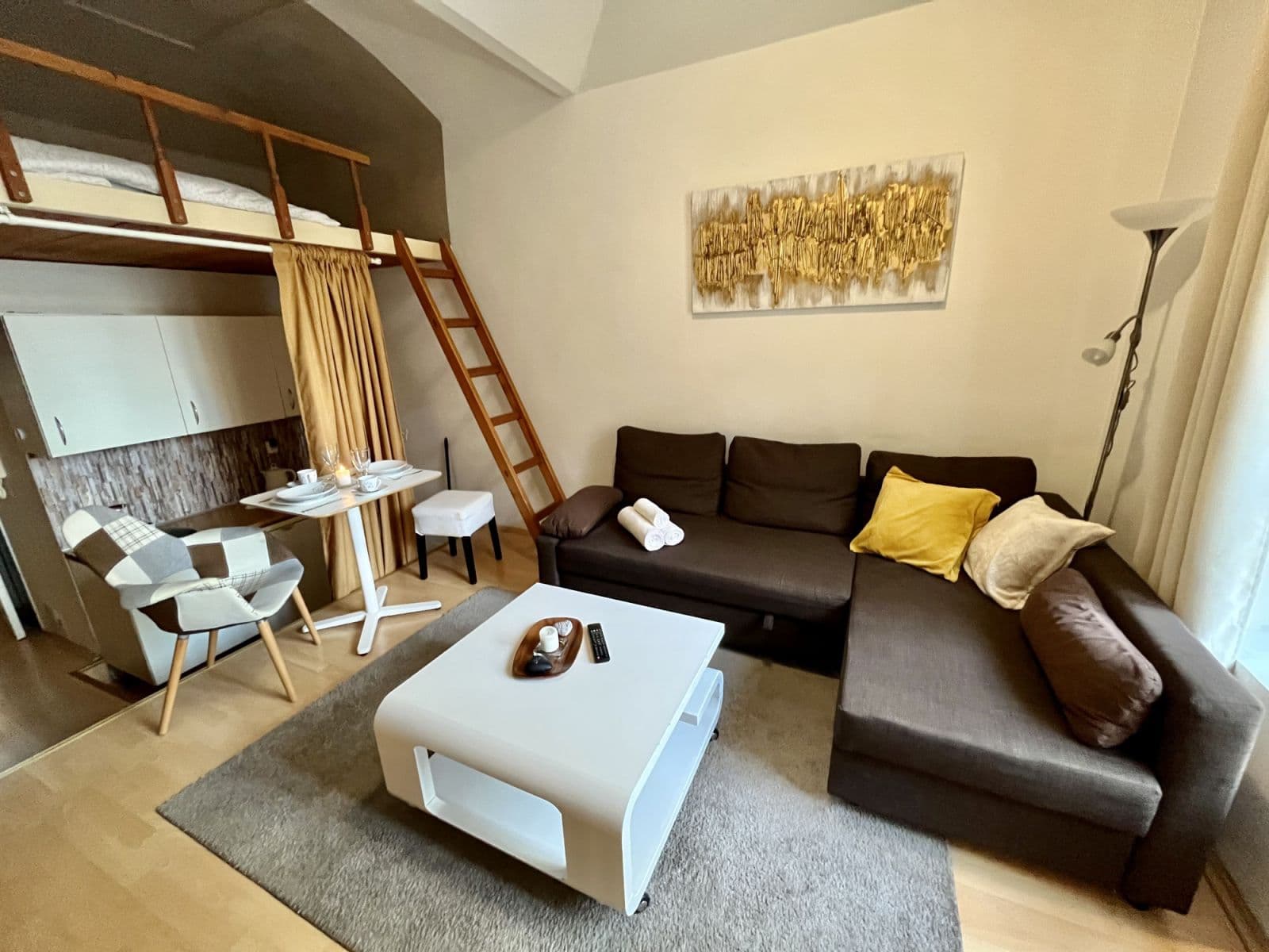 Prenájom bytu 25 m², Magistrů, Praha, Praha Prenájom bytu 25 m², Magistrů, Praha, Praha