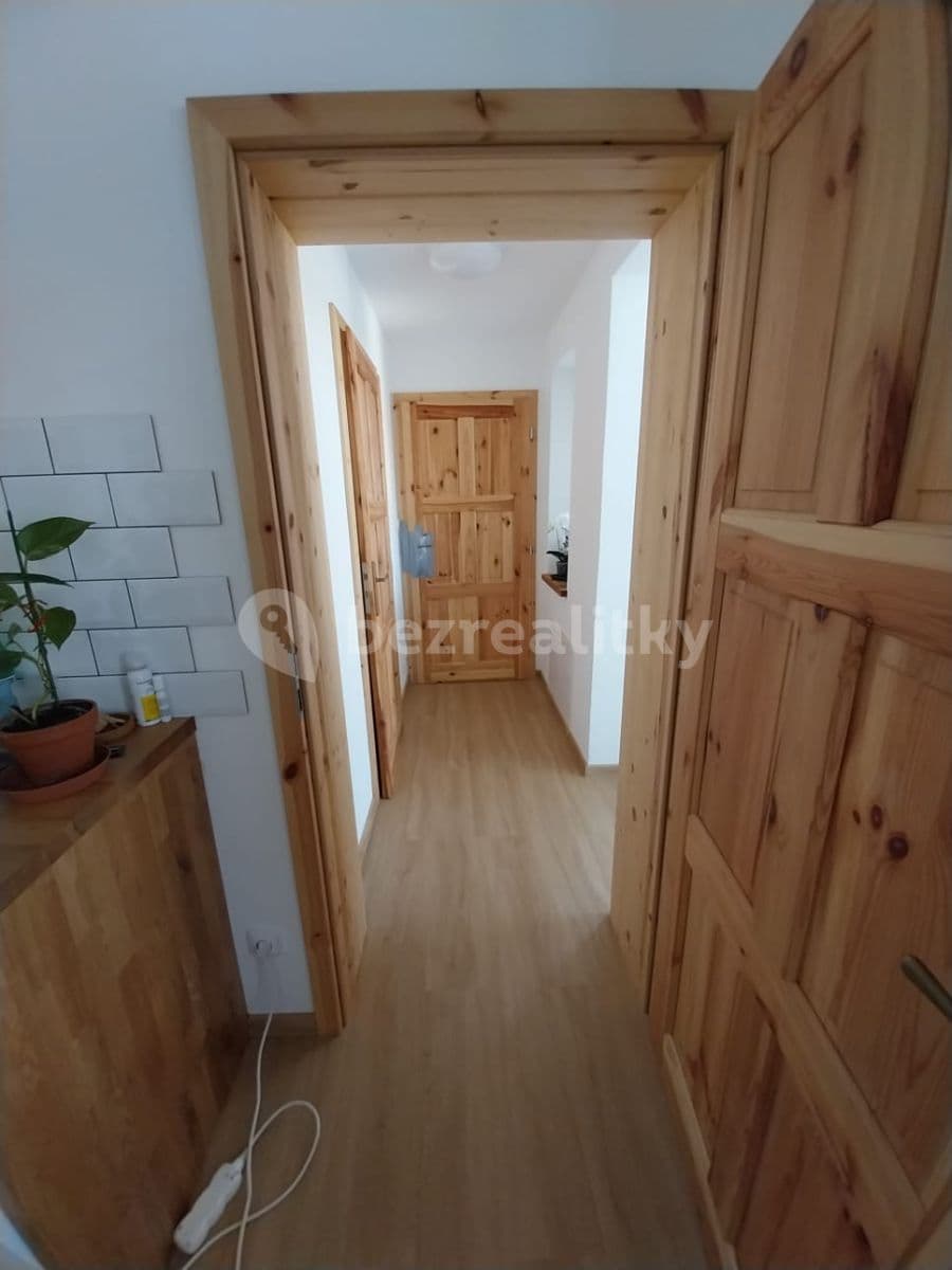 Prenájom domu 84 m², pozemok 150 m², Vršovická, Radostice, Jihomoravský kraj Prenájom domu 84 m², pozemok 150 m², Vršovická, Radostice, Jihomoravský kraj