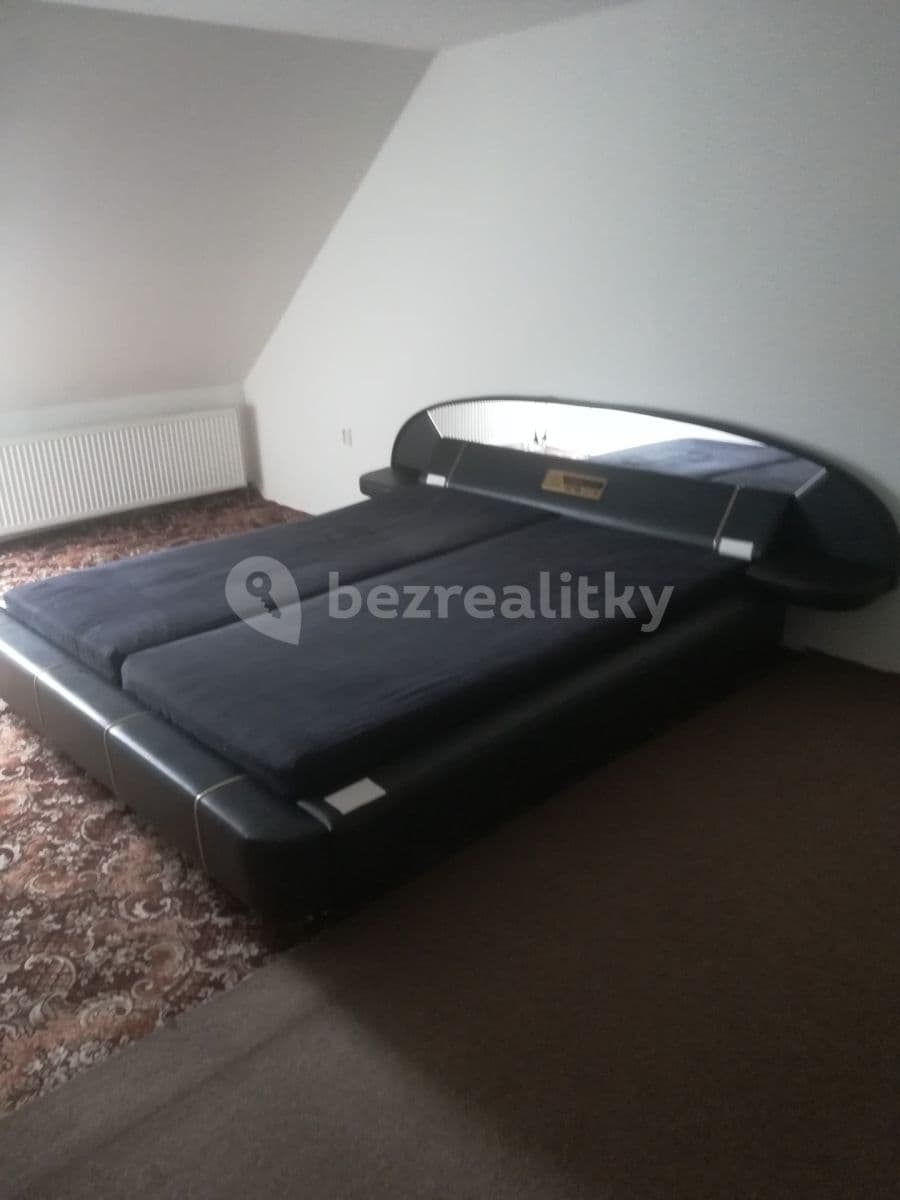 Prenájom bytu 4-izbový 103 m², Praha, Praha Prenájom bytu 4-izbový 103 m², Praha, Praha