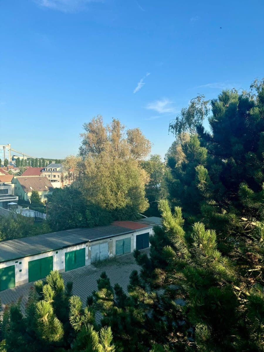 Predaj bytu 4-izbový 83 m², Lidická, Kyjov, Jihomoravský kraj Predaj bytu 4-izbový 83 m², Lidická, Kyjov, Jihomoravský kraj