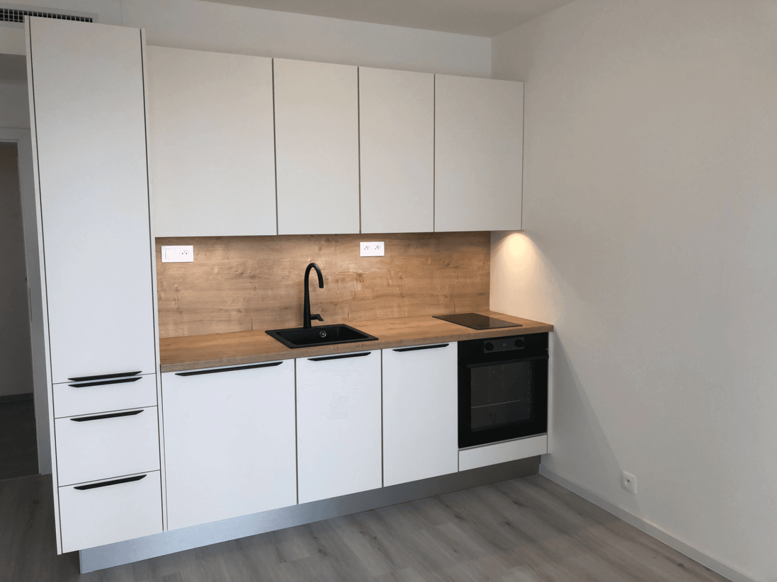 Prenájom bytu 1-izbový 33 m², Granitova, Praha, Praha Prenájom bytu 1-izbový 33 m², Granitova, Praha, Praha
