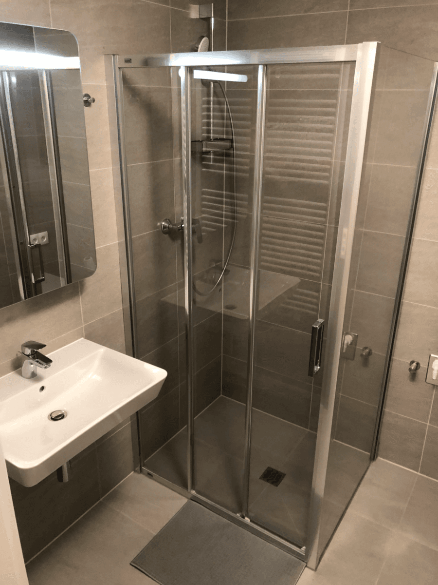 Prenájom bytu 1-izbový 33 m², Granitova, Praha, Praha Prenájom bytu 1-izbový 33 m², Granitova, Praha, Praha