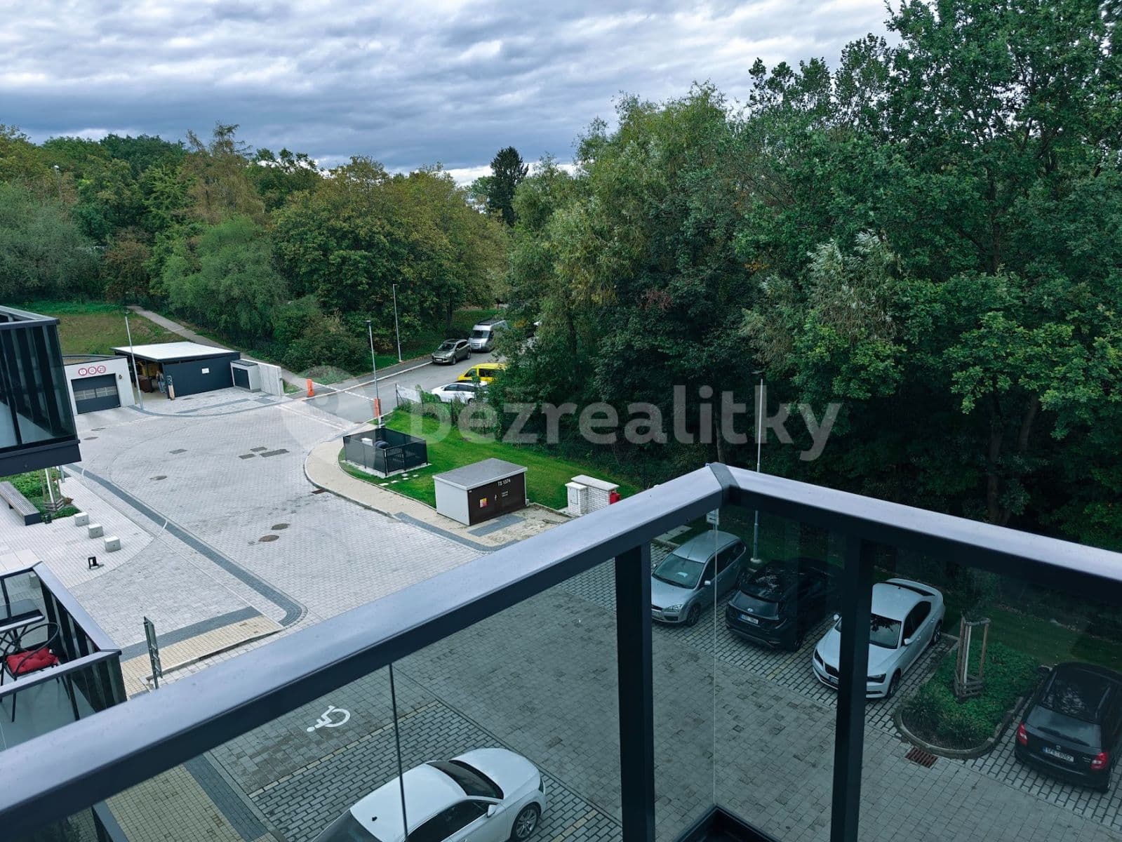 Prenájom bytu 2-izbový 53 m², Nurmiho, Praha, Praha Prenájom bytu 2-izbový 53 m², Nurmiho, Praha, Praha