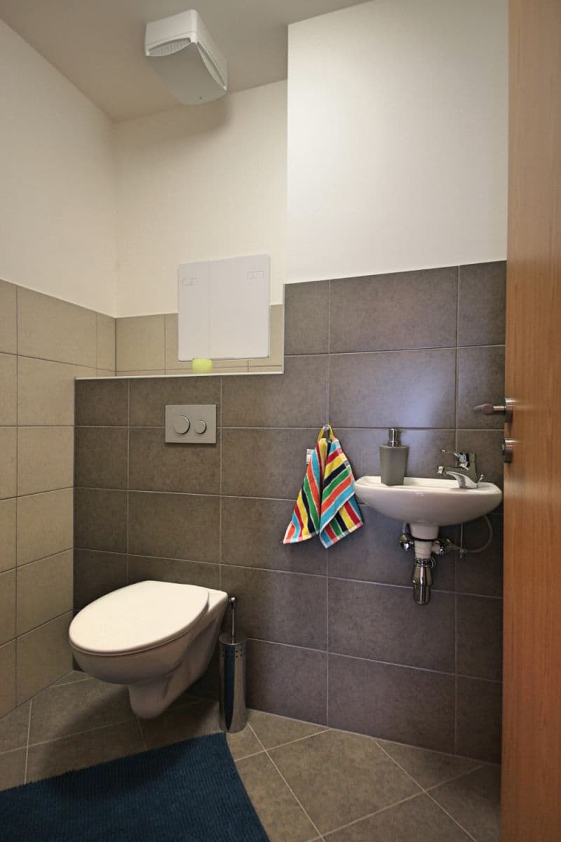 Prenájom bytu 85 m², Olgy Havlové, Praha, Praha Prenájom bytu 85 m², Olgy Havlové, Praha, Praha