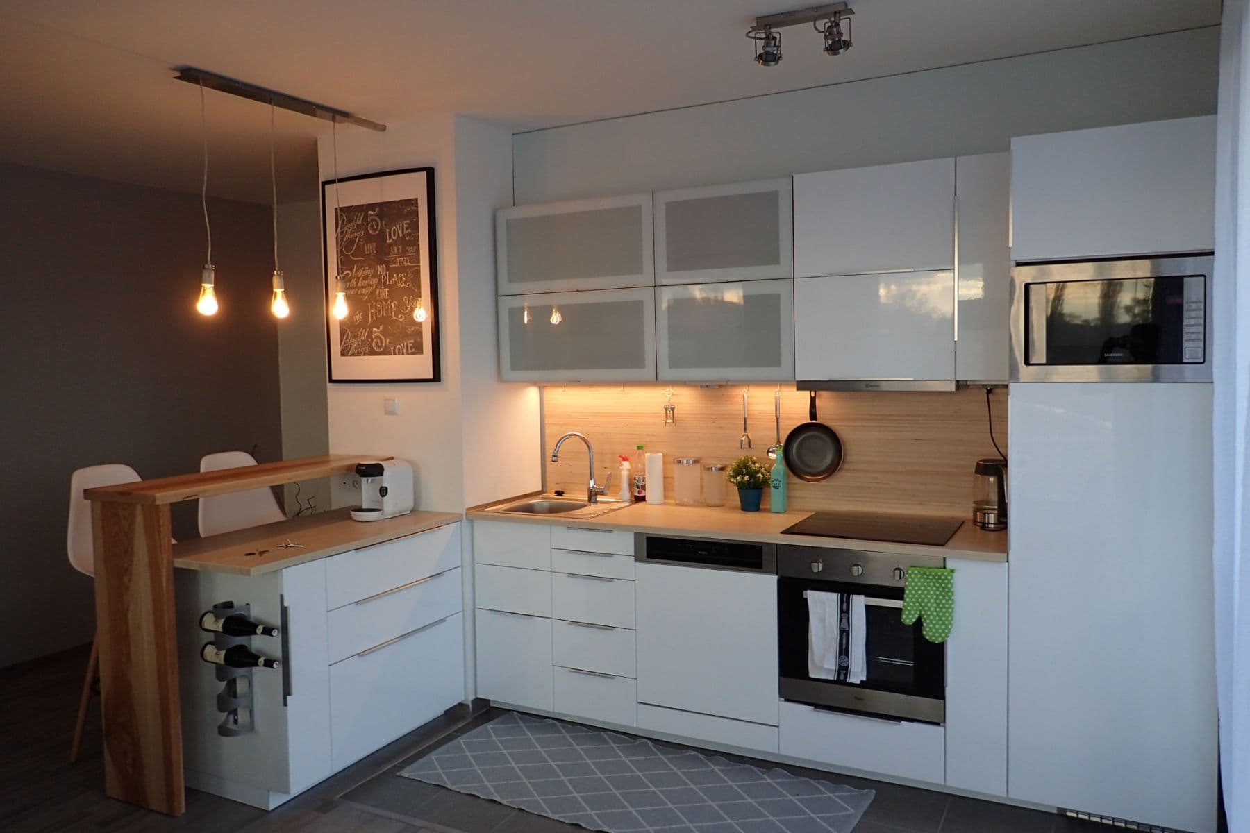 Prenájom bytu 85 m², Olgy Havlové, Praha, Praha Prenájom bytu 85 m², Olgy Havlové, Praha, Praha