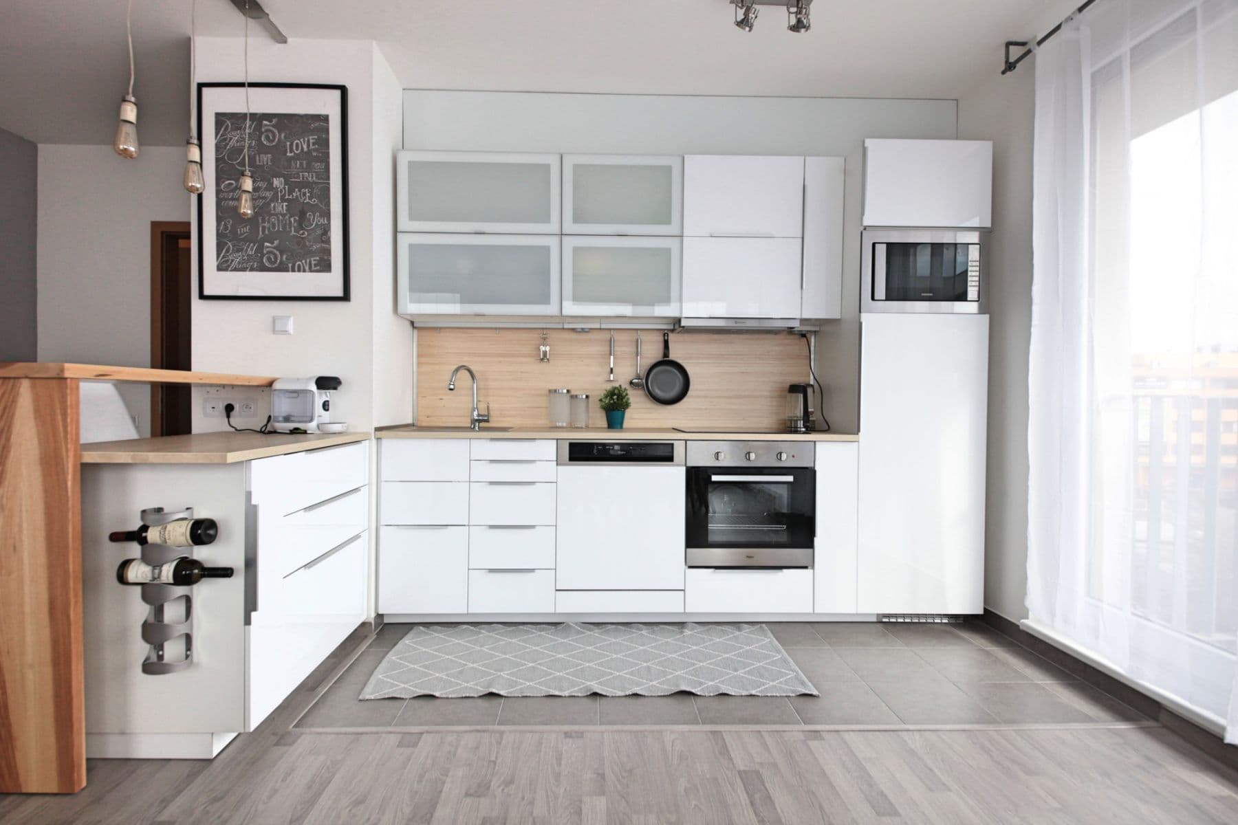 Prenájom bytu 85 m², Olgy Havlové, Praha, Praha Prenájom bytu 85 m², Olgy Havlové, Praha, Praha