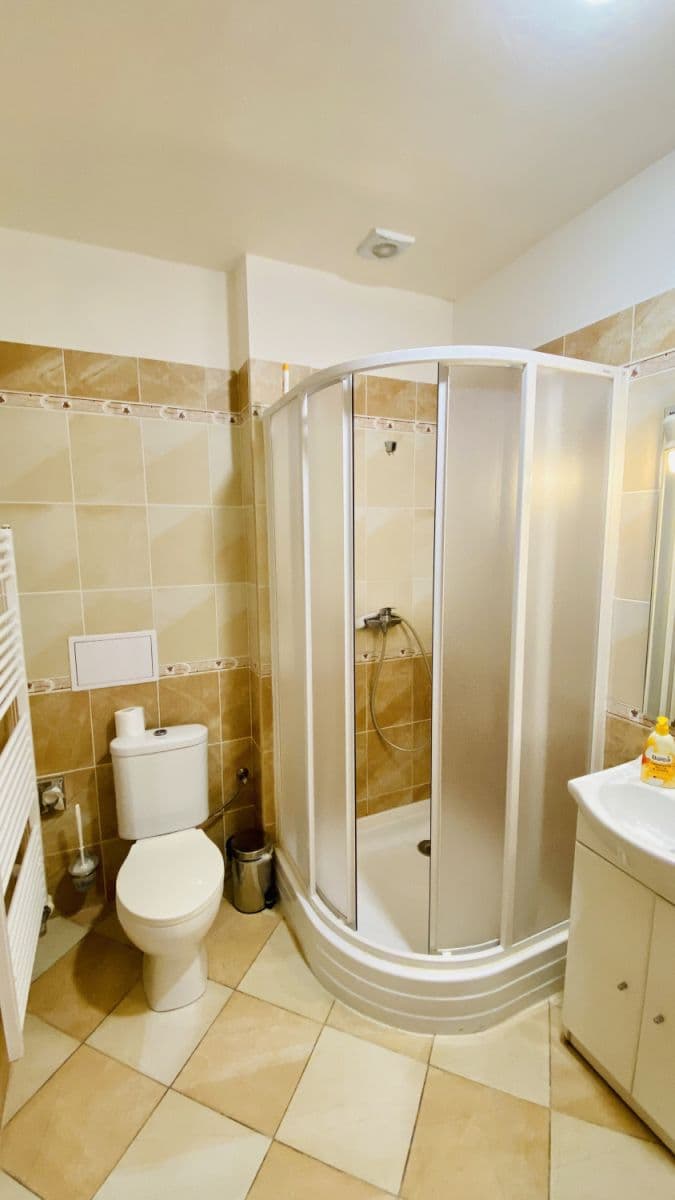 Prenájom bytu 37 m², Jana Masaryka, Praha, Praha Prenájom bytu 37 m², Jana Masaryka, Praha, Praha