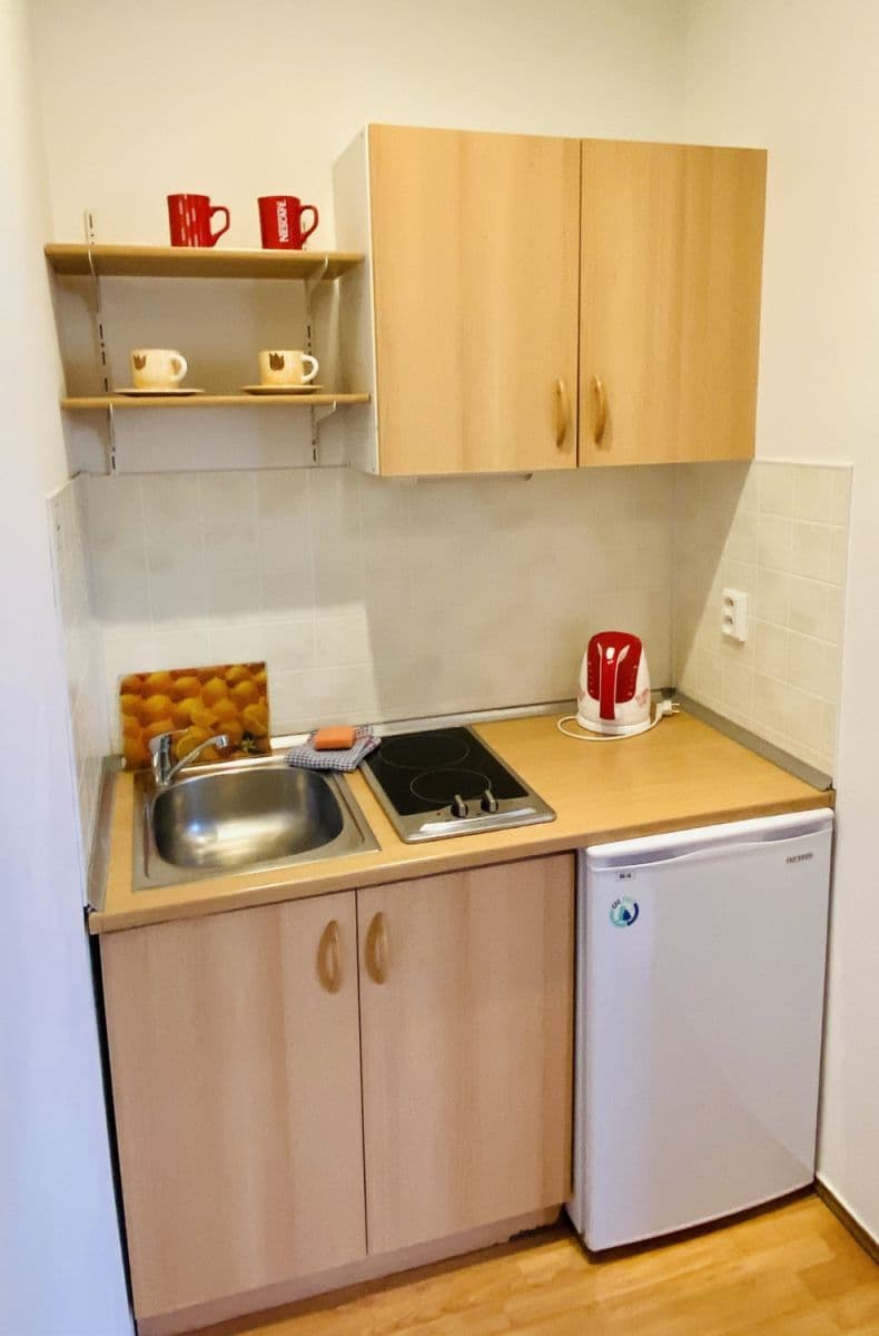 Prenájom bytu 37 m², Jana Masaryka, Praha, Praha Prenájom bytu 37 m², Jana Masaryka, Praha, Praha