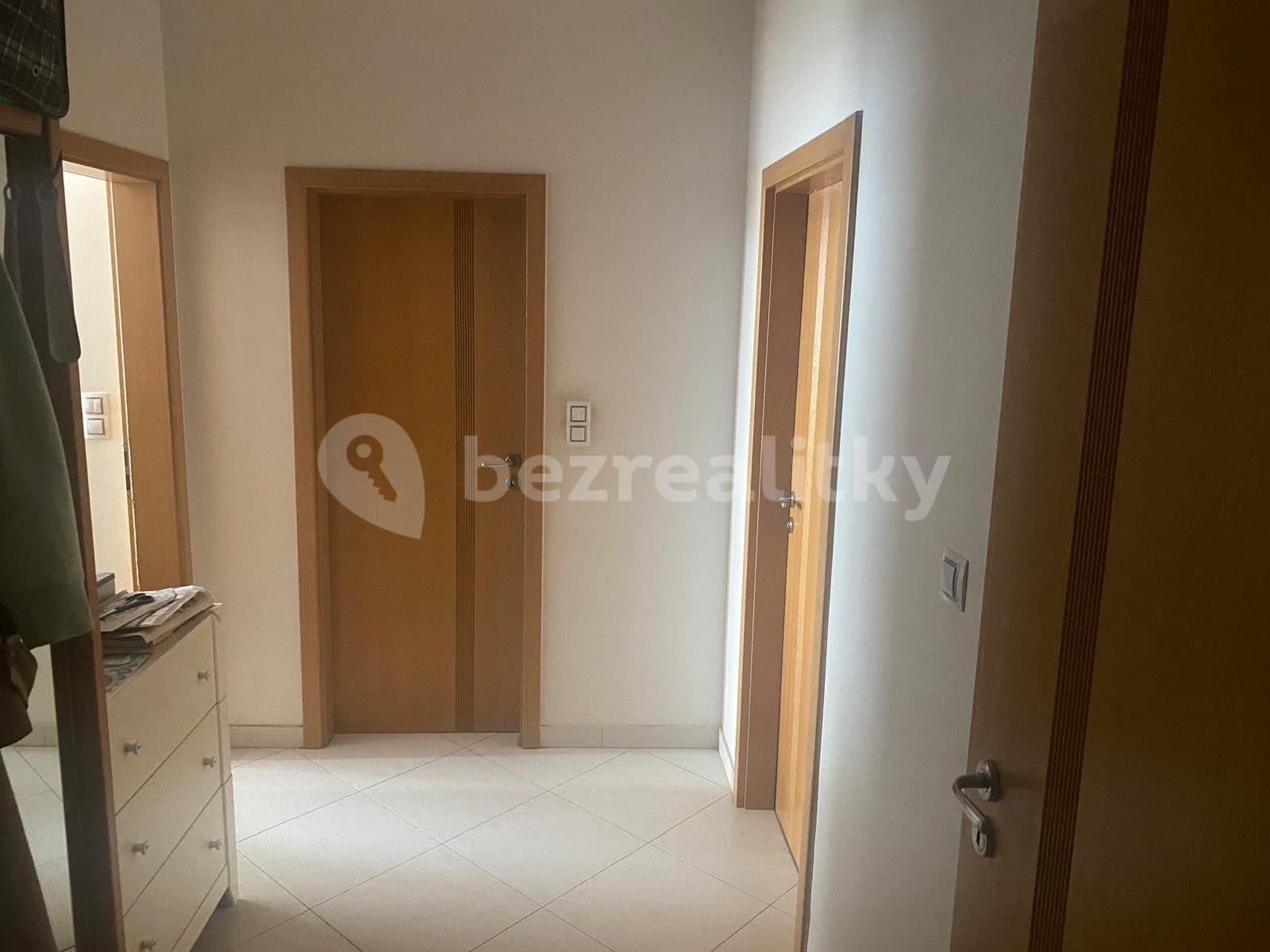 Prenájom bytu 3-izbový 65 m², Svitákova, Praha, Praha Prenájom bytu 3-izbový 65 m², Svitákova, Praha, Praha
