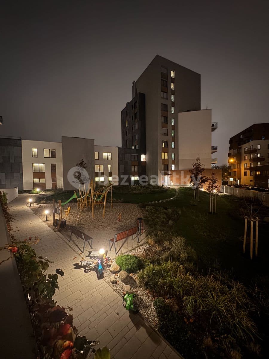 Prenájom bytu 2-izbový 50 m², V Háji, Praha, Praha Prenájom bytu 2-izbový 50 m², V Háji, Praha, Praha