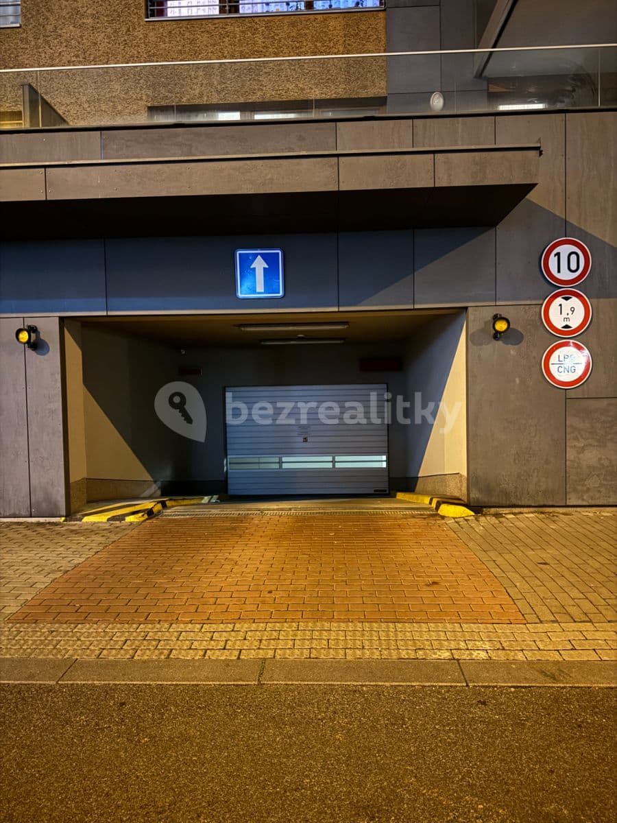 Prenájom bytu 2-izbový 50 m², V Háji, Praha, Praha Prenájom bytu 2-izbový 50 m², V Háji, Praha, Praha