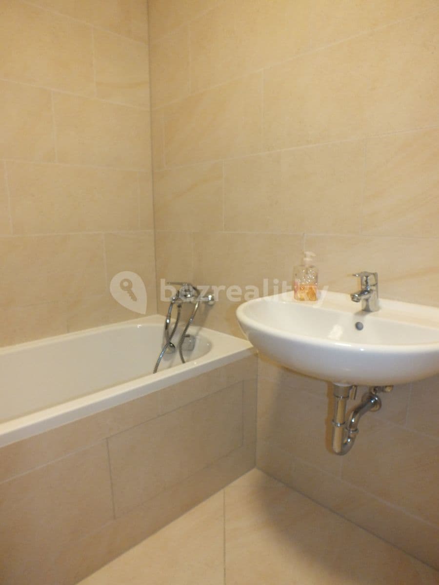 Prenájom bytu 2-izbový 56 m², Štanderova, Praha, Praha Prenájom bytu 2-izbový 56 m², Štanderova, Praha, Praha