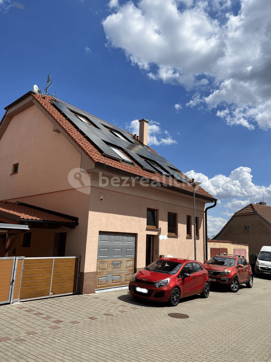 Prenájom bytu 3-izbový 120 m², Bohatcova, Brno, Jihomoravský kraj Prenájom bytu 3-izbový 120 m², Bohatcova, Brno, Jihomoravský kraj